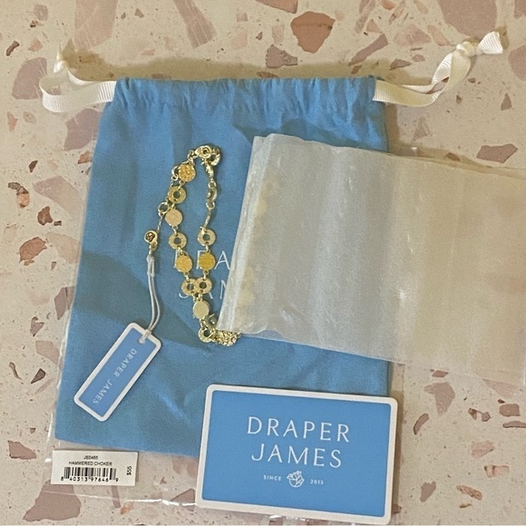 Draper James 12K Shiny Gold‎ Plated Brass Disc Choker Necklace - Picture 4 of 4